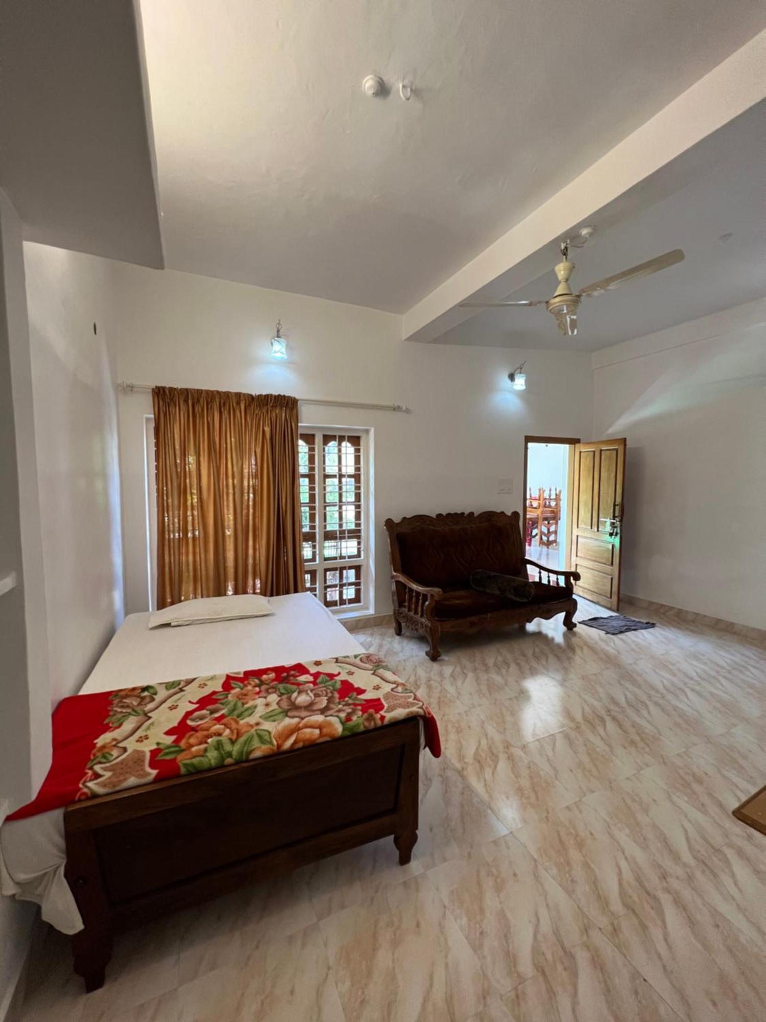 Tranquilou Homestay Thekkady Exterior photo
