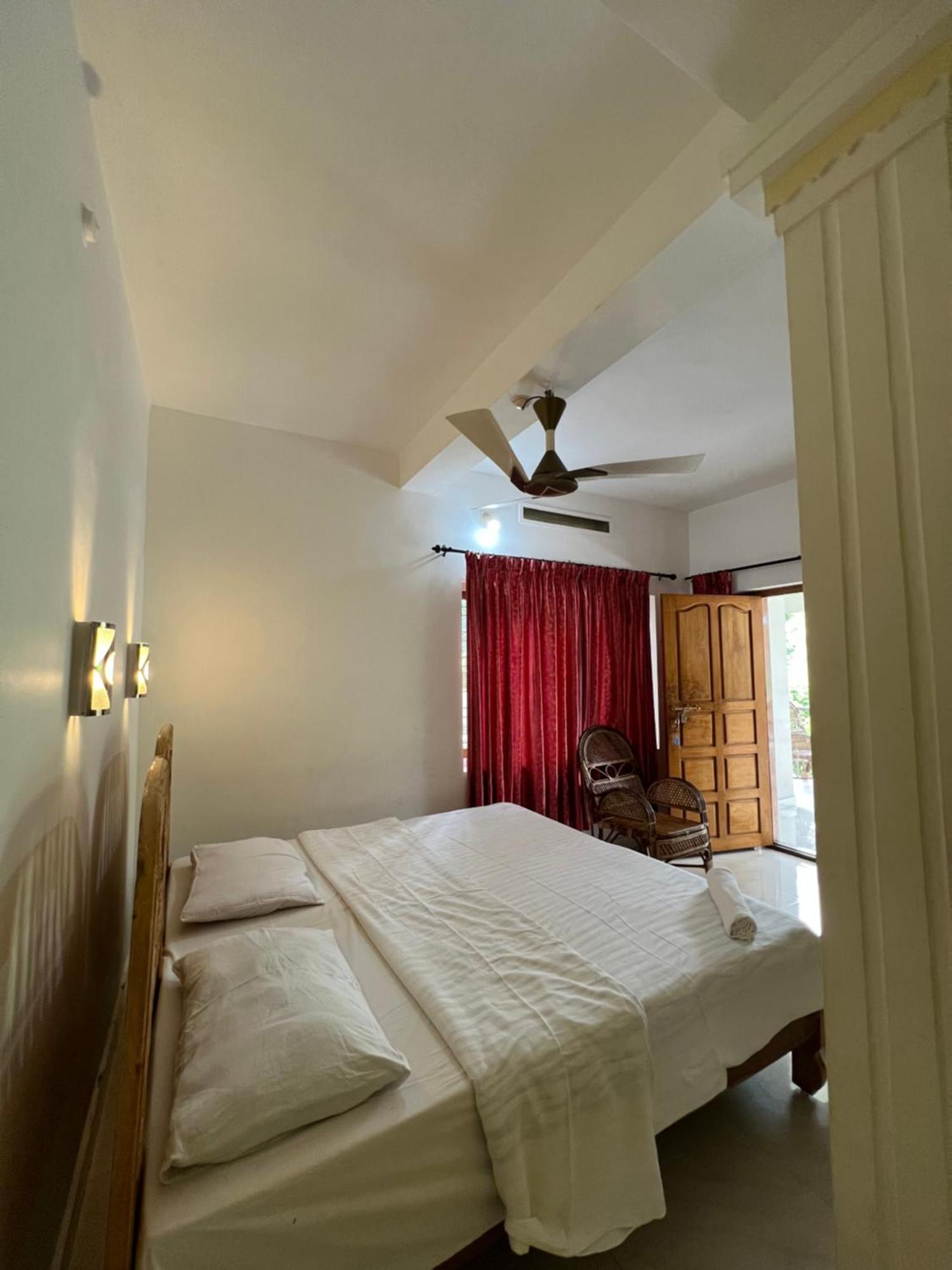 Tranquilou Homestay Thekkady Exterior photo
