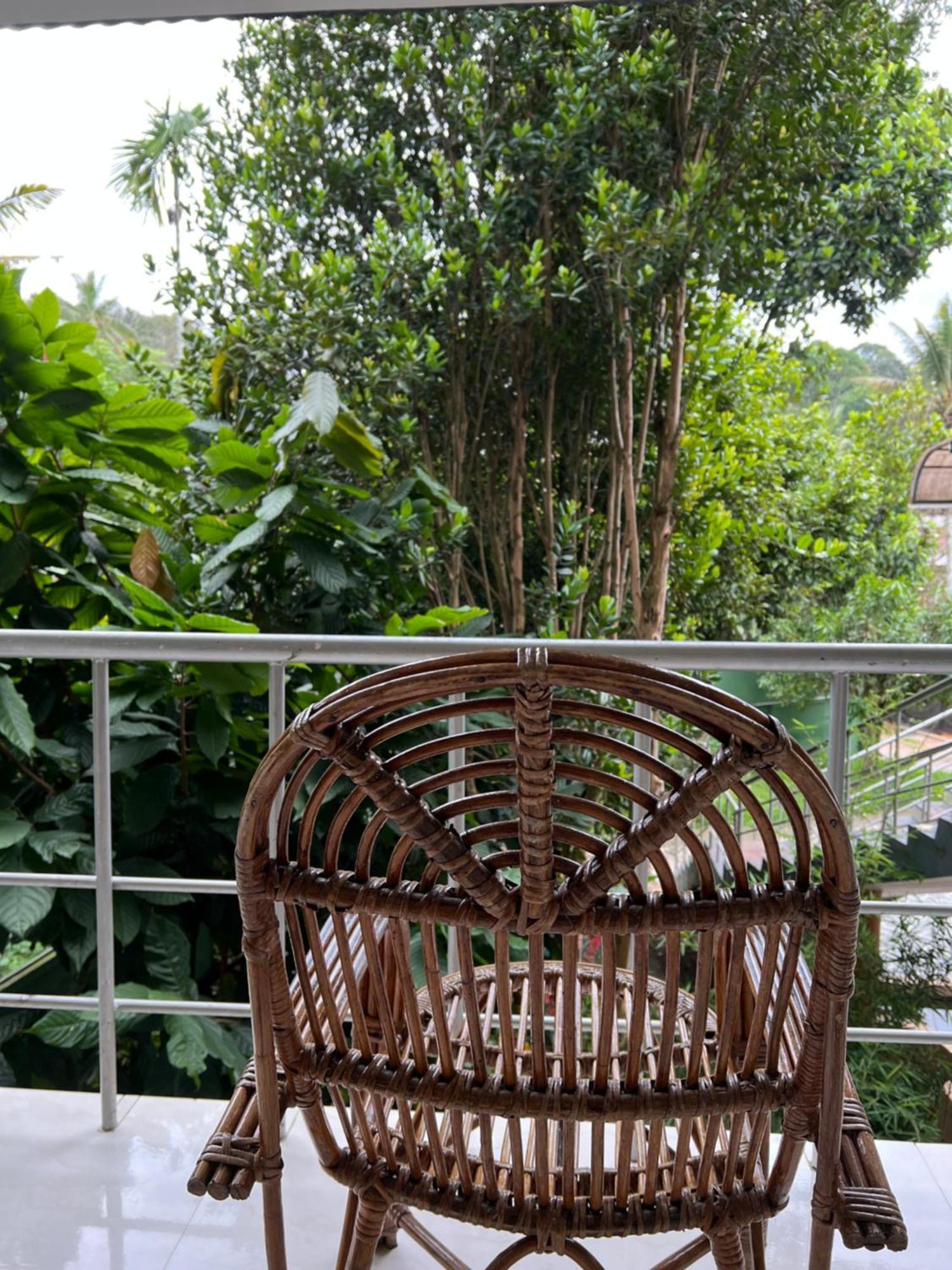 Tranquilou Homestay Thekkady Exterior photo